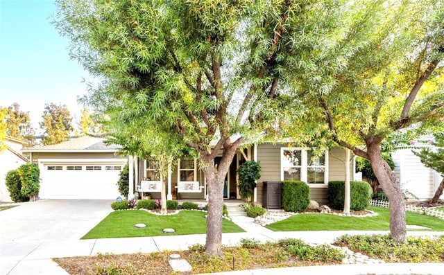 Detail Gallery Image 3 of 48 For 28831 Chatham Ln, Temecula,  CA 92591 - 3 Beds | 3 Baths