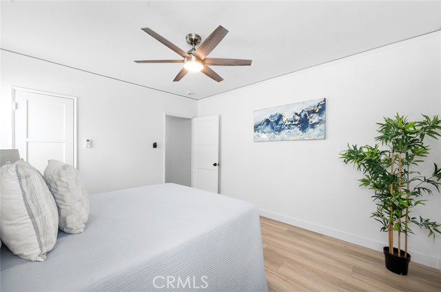292 Covina Avenue, Long Beach CA: https://media.crmls.org/medias/eaa4d816-4ece-42fd-94f1-bbc5d305cd3c.jpg