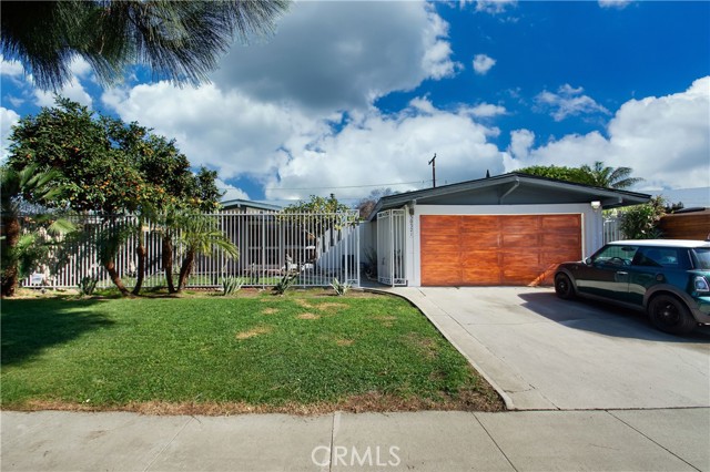 3032 Volk Ave, Long Beach, CA 90808