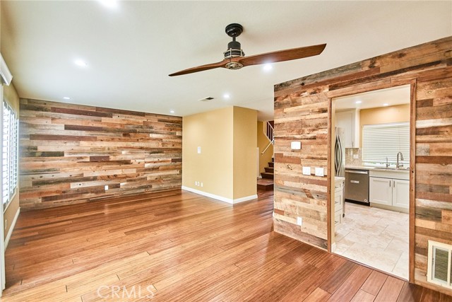 881 Hartford Lane, La Habra CA: https://media.crmls.org/medias/eaa59676-dc0b-4757-b9ff-edb122450d45.jpg