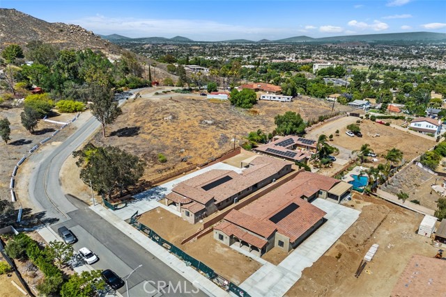 Image 6 of 8 For 4501 Gilchrist Drive