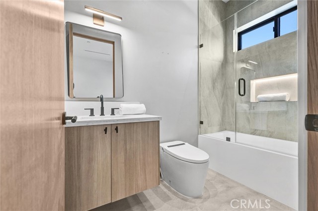 MLS #SR25260230 image #17