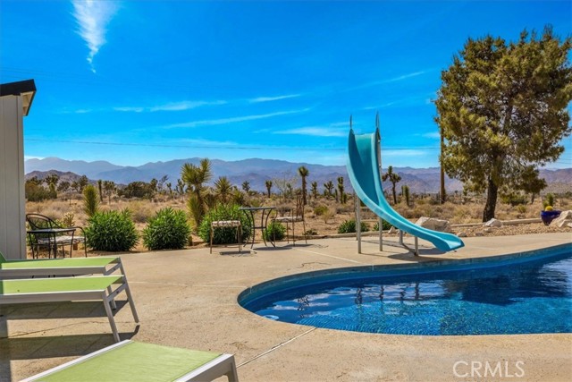 9124 Joshua Lane, Yucca Valley CA: https://media.crmls.org/medias/eaa7654f-9f34-4055-8e2b-2699f60bdbdb.jpg