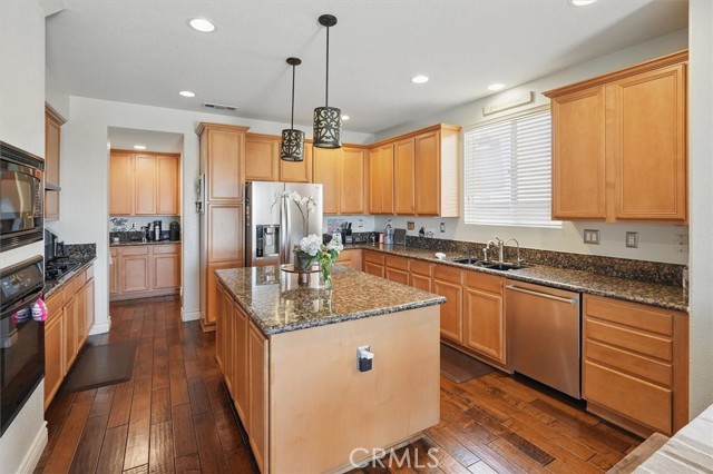 29316 Las Brisas Road, Valencia CA: https://media.crmls.org/medias/eaa7b250-916b-41c8-851e-a538b6b3d275.jpg