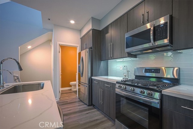 Detail Gallery Image 12 of 42 For 9630 Nova Pl, Rancho Cucamonga,  CA 91730 - 2 Beds | 2/1 Baths