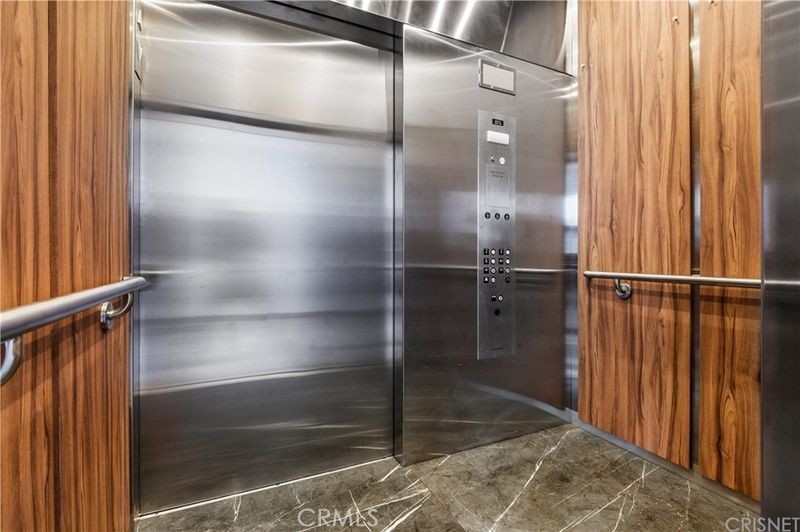 MLS #OC25259730 image #29