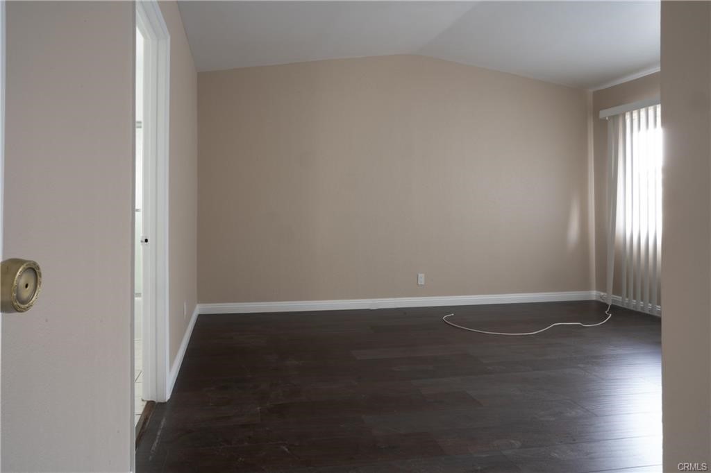 Detail Gallery Image 9 of 14 For 2012 S Garfield Ave #C,  Monterey Park,  CA 91754 - 2 Beds | 1/1 Baths