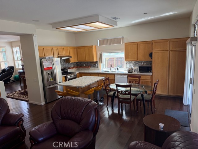 Detail Gallery Image 15 of 27 For 2177 Stewart, Colton,  CA 92324 - 4 Beds | 2 Baths