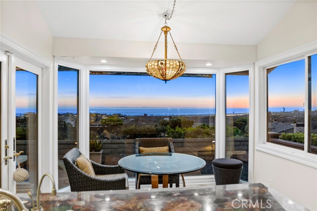 Detail Gallery Image 35 of 36 For 1401 Seacrest Dr, Corona Del Mar,  CA 92625 - 4 Beds | 3 Baths