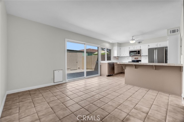 Image 9 of 29 For 4107 Larwin Avenue