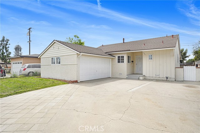 Detail Gallery Image 2 of 25 For 12119 Norwalk, Norwalk,  CA 90650 - 3 Beds | 2 Baths