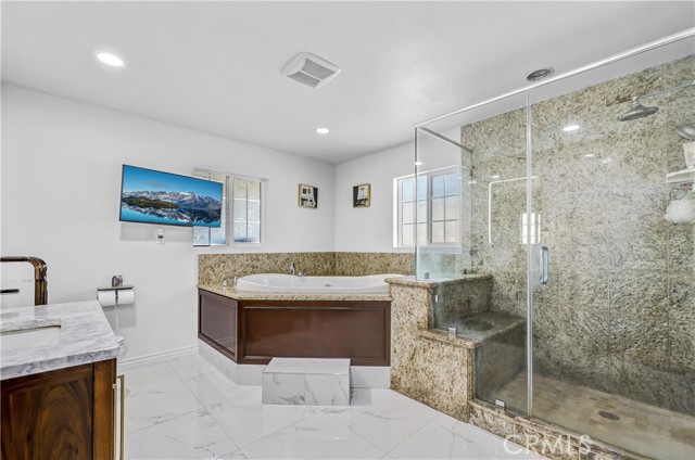 Detail Gallery Image 22 of 41 For 4131 Rowland Ave, El Monte,  CA 91731 - 4 Beds | 3 Baths