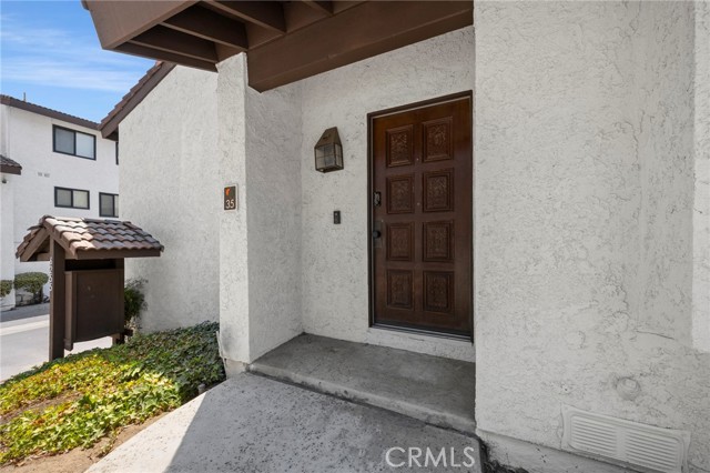 Detail Gallery Image 2 of 25 For 6255 Canoga Ave #35,  Woodland Hills,  CA 91367 - 2 Beds | 2 Baths