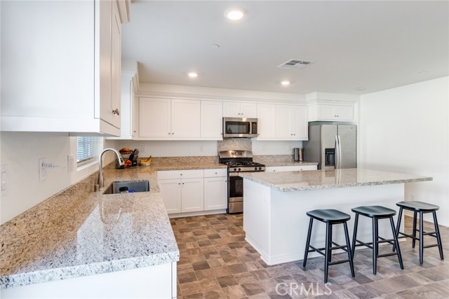 Image 4 of 15 For 5280 Coyote Street