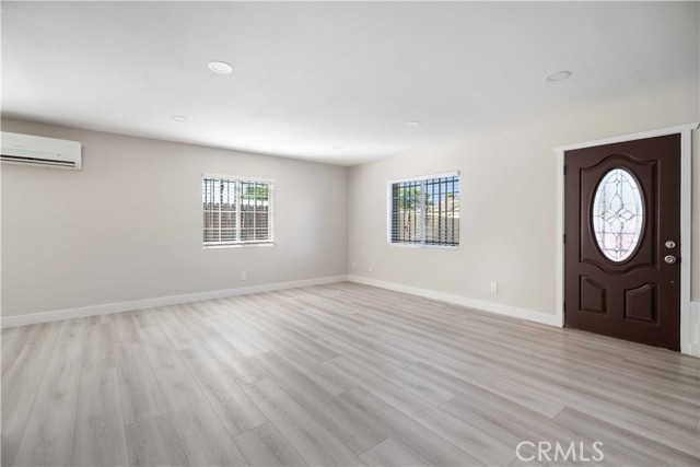 12506 South Mona photo 4