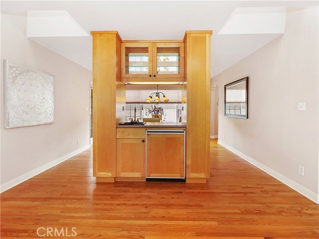 1931 Ruhland Avenue, Redondo Beach, California 90278, 6 Bedrooms Bedrooms, ,4 BathroomsBathrooms,Residential,Sold,Ruhland,SB23015853