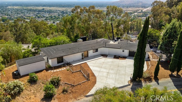 4140 Quail Canyon Road, San Bernardino CA: https://media.crmls.org/medias/eaadf19f-f3d1-475f-8ce2-02b0d2bcb51b.jpg
