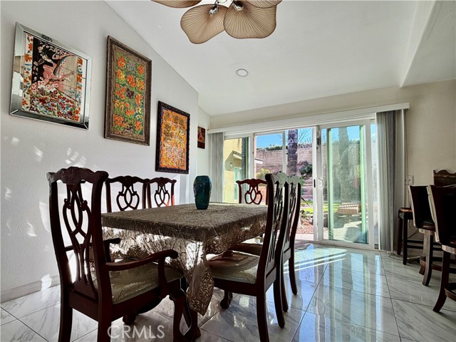 Detail Gallery Image 31 of 46 For 3585 Ambrose, Corona,  CA 92882 - 5 Beds | 3/1 Baths