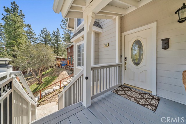 Detail Gallery Image 3 of 46 For 700 Booth Way, Big Bear City,  CA 92314 - 3 Beds | 2 Baths