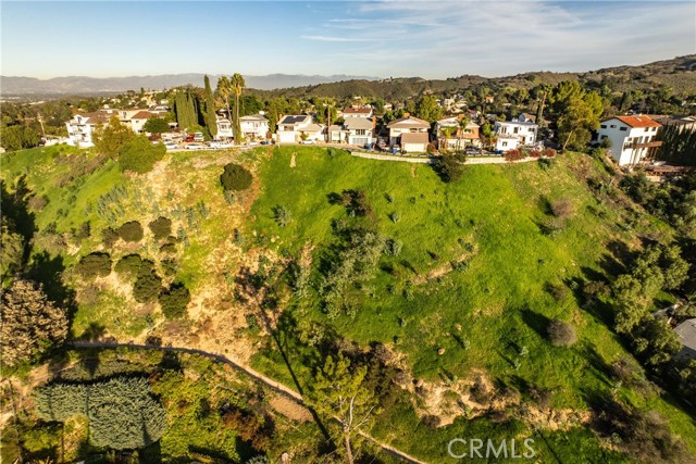 Detail Gallery Image 6 of 19 For 32 San Blas Ave, Woodland Hills,  CA 91364 - – Beds | – Baths