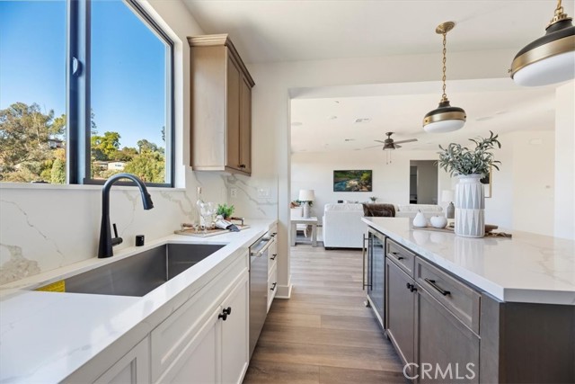 Detail Gallery Image 7 of 44 For 935 N Staley Ln, Los Angeles,  CA 90042 - 4 Beds | 3 Baths