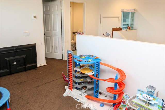 Detail Gallery Image 9 of 10 For 11822 Flushing, Victorville,  CA 92392 - 4 Beds | 2/1 Baths