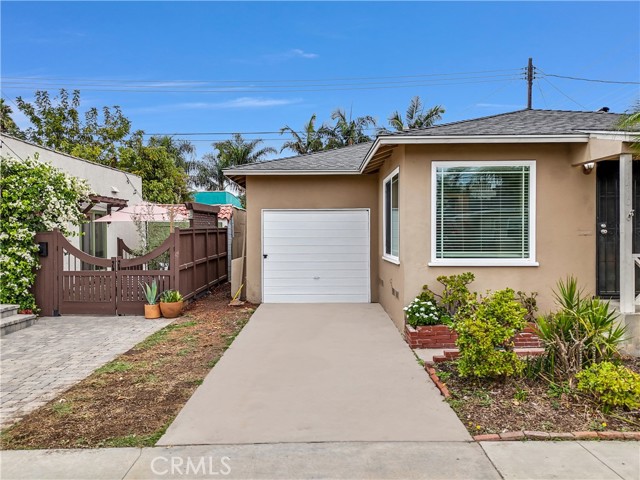 1410 Anaheim Place, Long Beach, California 90804, 2 Bedrooms Bedrooms, ,1 BathroomBathrooms,Single Family Residence,For Sale,Anaheim,OC24174855