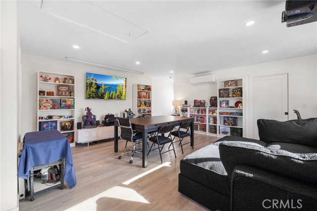 10340 Margate Street, North Hollywood CA: https://media.crmls.org/medias/eab1e501-9f7e-4dd8-b42b-9f49c921de18.jpg