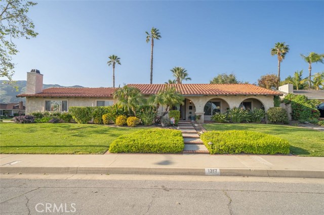 1317 Pebble Springs Ln, Glendora, CA 91741