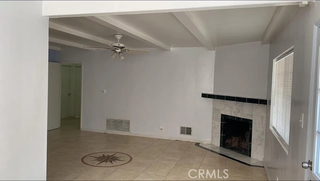 Detail Gallery Image 3 of 18 For 6410 Tujunga Ave, North Hollywood,  CA 91606 - 3 Beds | 2 Baths