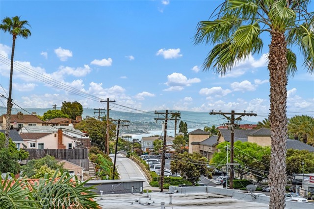 34055 Silver Lantern Street, Dana Point CA: https://media.crmls.org/medias/eab2c2ae-4d2d-41a2-9029-4997a0e1d802.jpg