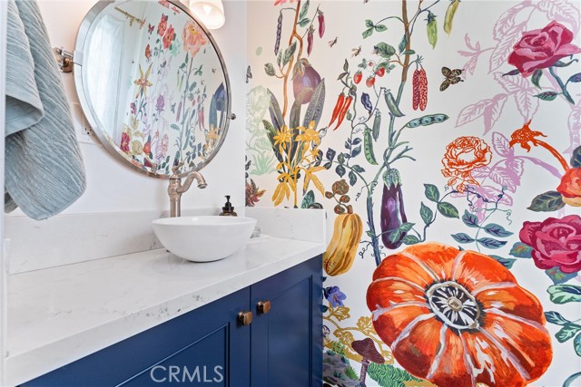 Detail Gallery Image 11 of 22 For 2618 N Louise St, Santa Ana,  CA 92706 - 3 Beds | 2/1 Baths