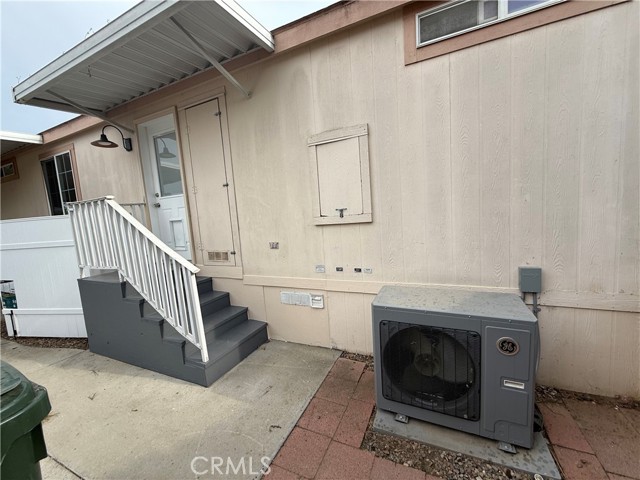 Detail Gallery Image 6 of 48 For 1750 W Citracado #152,  Escondido,  CA 92029 - 4 Beds | 2/1 Baths