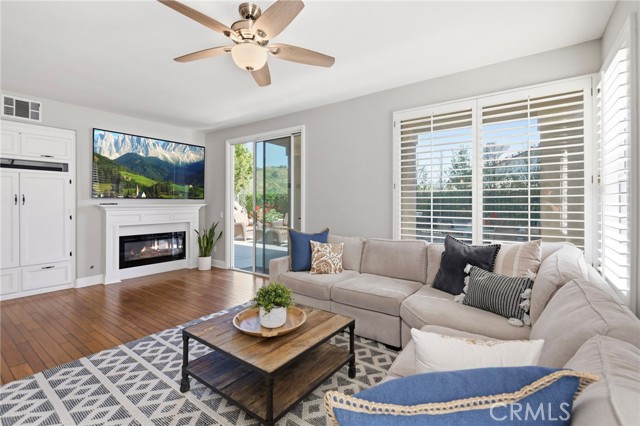 18 Whippoorwill, Trabuco Canyon CA: https://media.crmls.org/medias/eab5327e-50cb-4172-b5e9-6102a8394f33.jpg