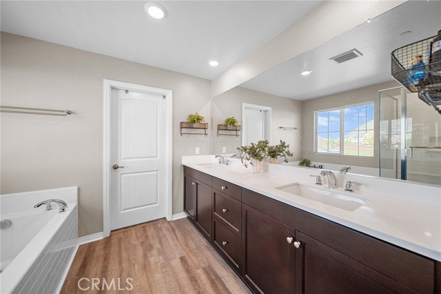 Image 40 of 55 For 27490 Grand Teton Court