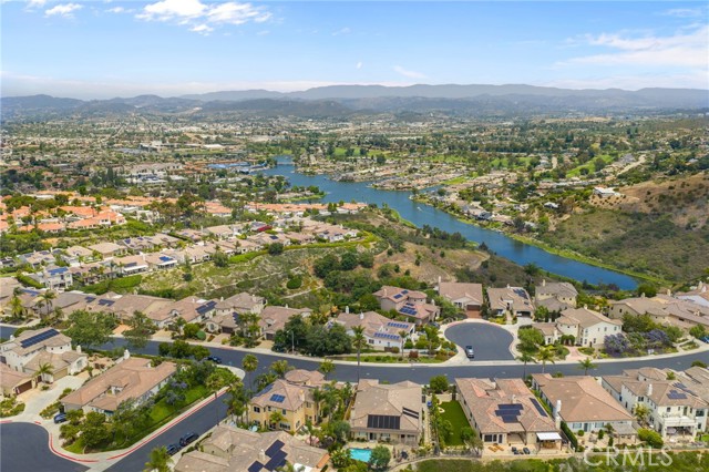 982 Camino Del Arroyo Drive, San Marcos CA: https://media.crmls.org/medias/eab5d4f4-d56e-4f24-b68a-eca3c2612cd4.jpg