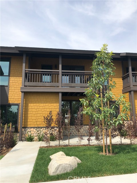 Detail Gallery Image 4 of 34 For 4201 Pennsylvania Ave, La Crescenta,  CA 91214 - 3 Beds | 2/1 Baths