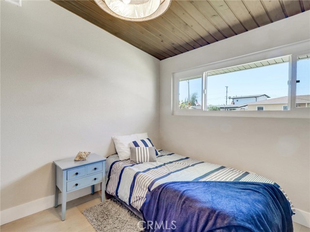 2310 W 169th Place, Torrance CA: https://media.crmls.org/medias/eab6292e-c354-45fe-a48d-738cc81e84e3.jpg
