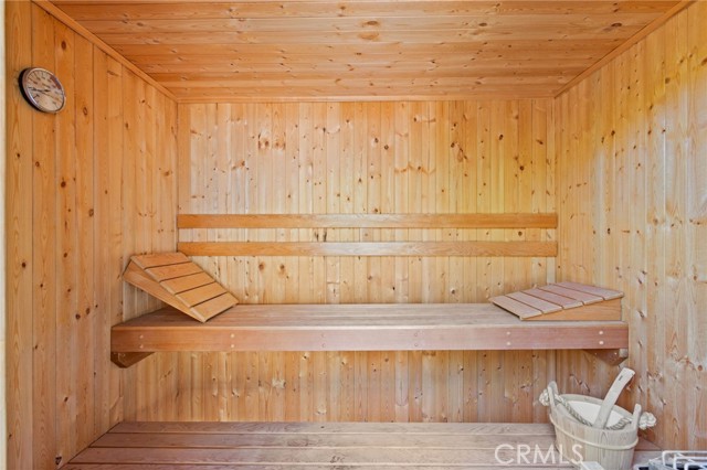 Detail Gallery Image 33 of 48 For 18200 Vintage, Northridge,  CA 91325 - 4 Beds | 3 Baths