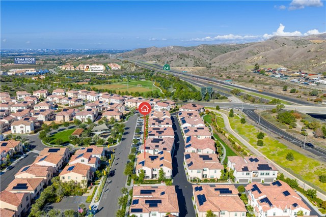 Detail Gallery Image 14 of 26 For 126 Sunnyside, Irvine,  CA 92618 - 2 Beds | 2 Baths