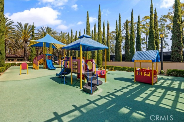 Detail Gallery Image 46 of 58 For 16 Serenity, Irvine,  CA 92618 - 2 Beds | 2 Baths