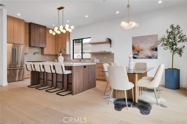 2307 Huntington Ln, Redondo Beach, California 90278, 4 Bedrooms Bedrooms, 0 ,2 BathroomsBathrooms,Residential,For Sale,Huntington Ln,0,SB26132078
