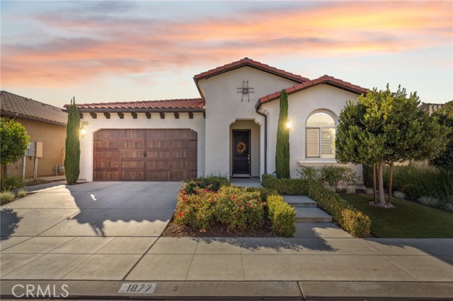 Detail Gallery Image 1 of 40 For 1877 E Bella Rosa Ave, Clovis,  CA 93730 - 3 Beds | 2/1 Baths