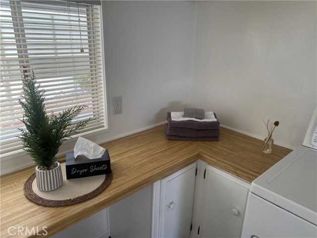 Detail Gallery Image 14 of 16 For 1414 Century St, Redlands,  CA 92374 - 2 Beds | 2 Baths