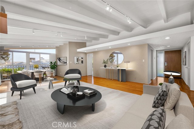 3521 Stonewood Drive, Sherman Oaks CA: https://media.crmls.org/medias/eabb6569-c7f8-45a5-af48-f2e0c8d04381.jpg