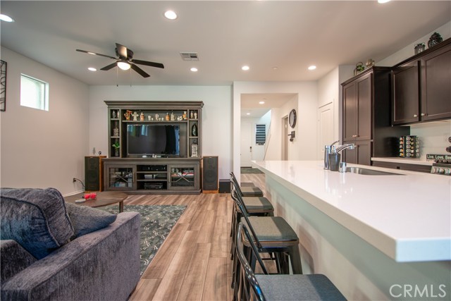 Detail Gallery Image 11 of 38 For 29392 Tourmaline Way, Winchester,  CA 92596 - 3 Beds | 2/1 Baths
