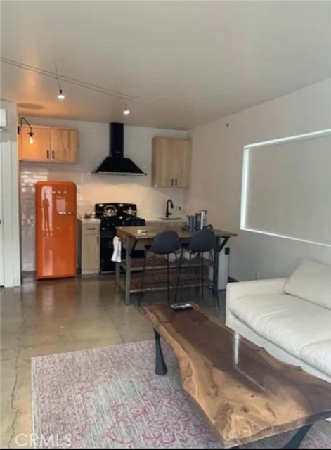 Detail Gallery Image 28 of 38 For 24131 Kittridge, West Hills,  CA 91307 - 5 Beds | 3 Baths