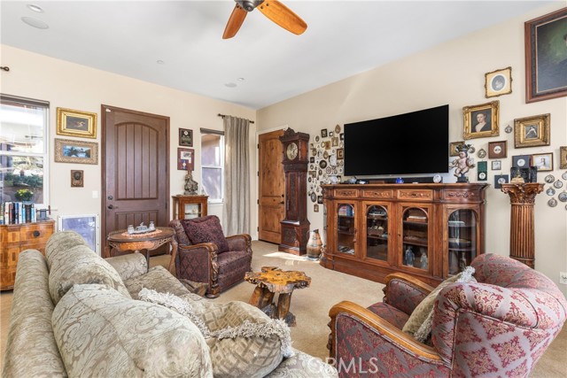 325 Red Oak Way, Arroyo Grande CA: https://media.crmls.org/medias/eabbdd5e-8364-4c06-b431-49cdcb634834.jpg