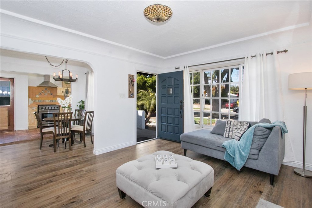 211 N Frederic StreetBurbank img 16