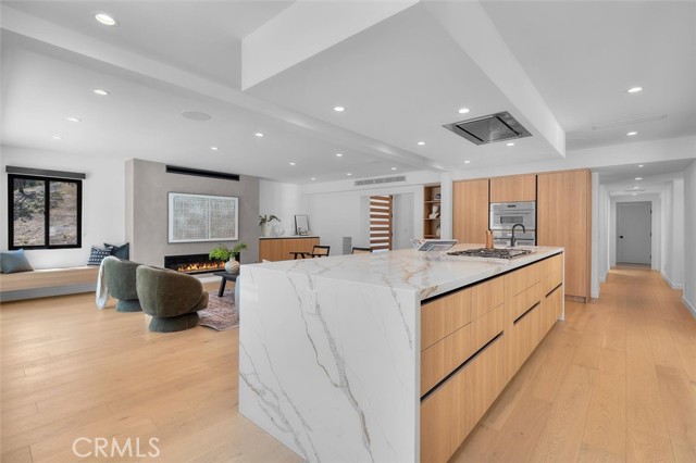 Drew Fenton | 17433 Camino De Yatasto Pacific Palisades CA | MLS: 7355290